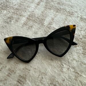 Valley Eyewear— Jennie Vee Sunglasses